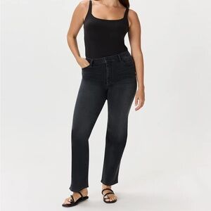 Quince Bella Straight Stretch Jeans